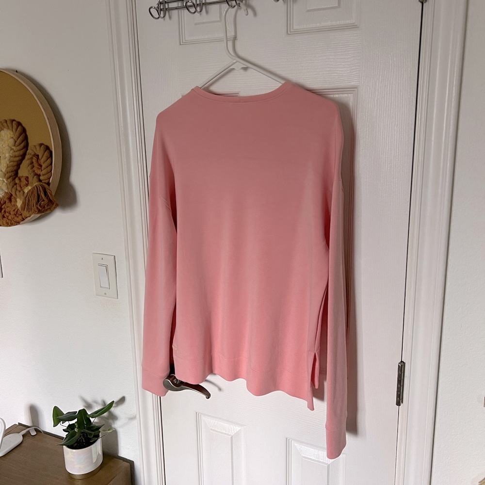Travis Mathew pullover - Picture 6 of 6